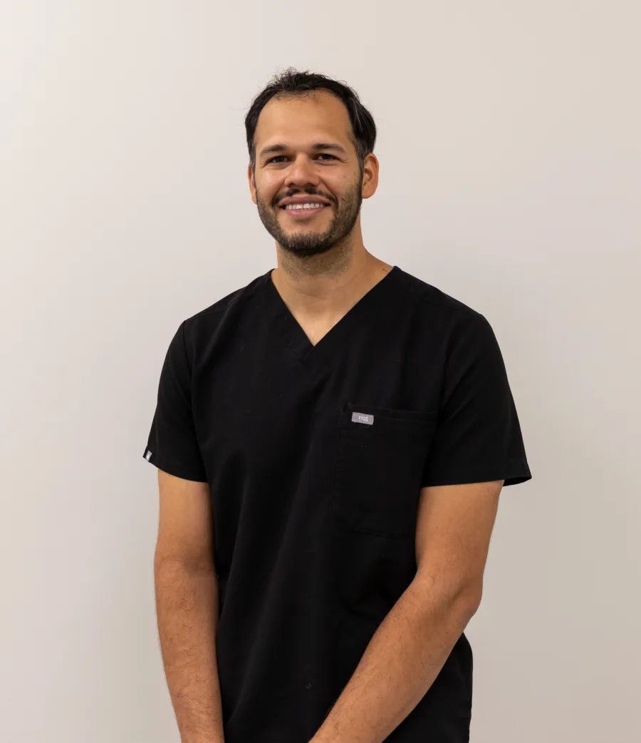 Dr. David Montalvo